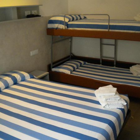 Hotel Ambasciata Riccione Eksteriør billede