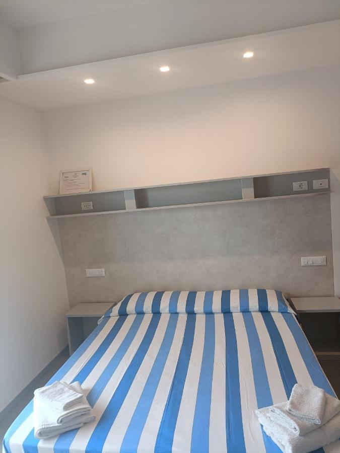 Hotel Ambasciata Riccione Eksteriør billede