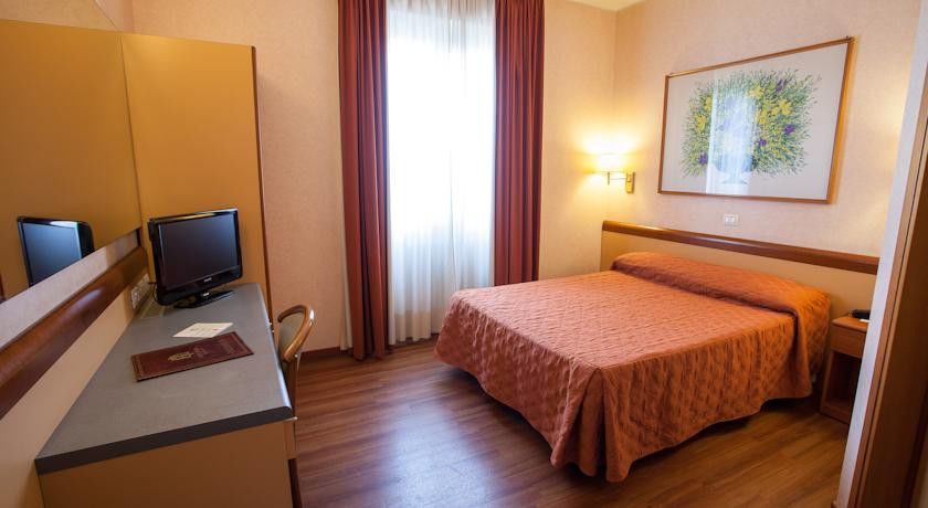 Hotel Ambasciata Riccione Eksteriør billede