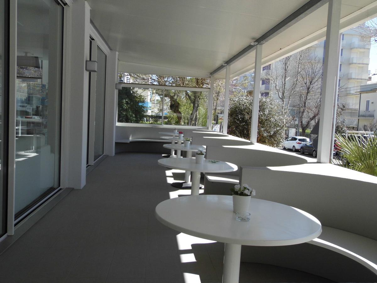 Hotel Ambasciata Riccione Eksteriør billede